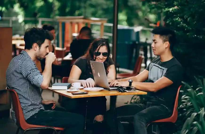 a group of college students hanging out together